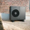 vaillant plus in de tuin Vaillant aroTHERM plus 8.1 warmtepomp in de tuin