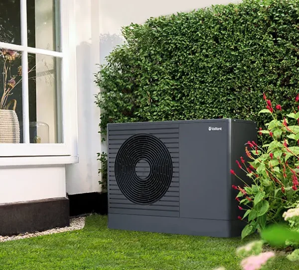 vaillant pro versie 2 Vaillant aroTHERM pro warmtepomp